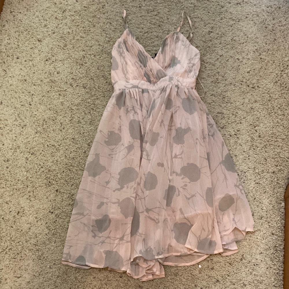 NWT Kate.C pink and gray pleated dress size large